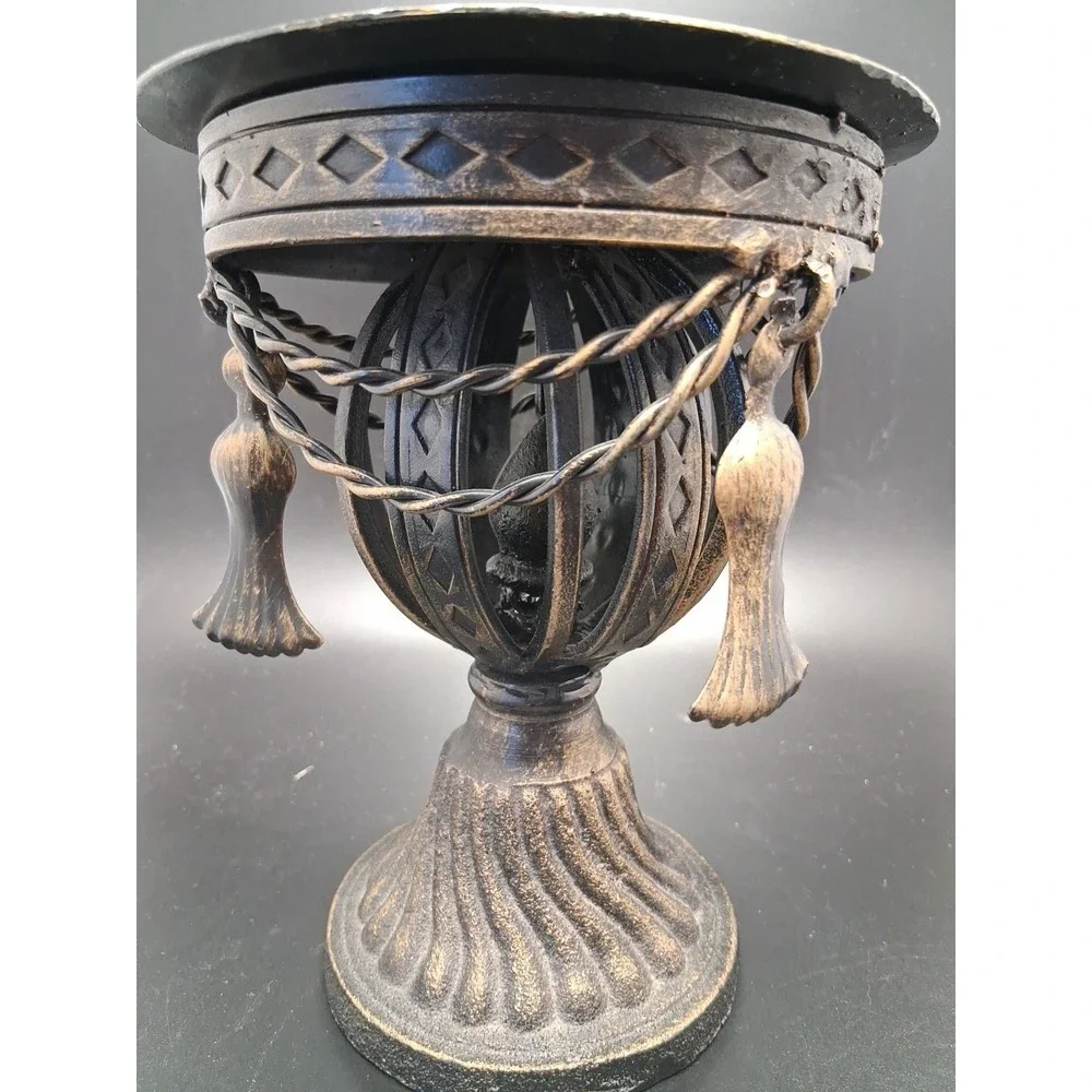 Vintage Cast Ornate Heavy Metal Candle Stand‎
